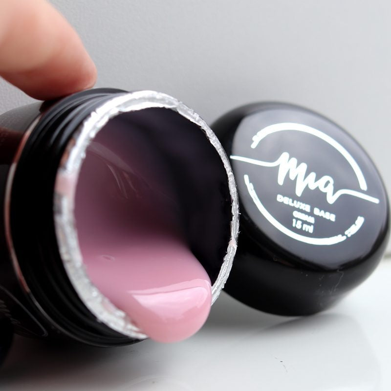 Mia Deluxe Base Cream 15 ml